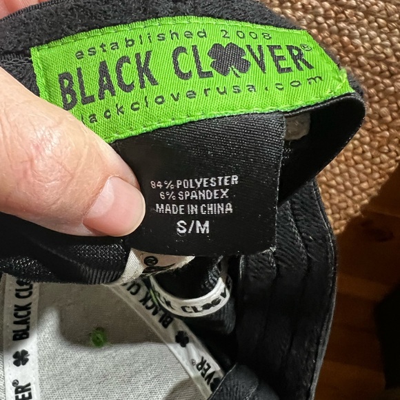 Black Clover Live Lucky Flour Leaf Clover Hat Small/Medium - Picture 6 of 6